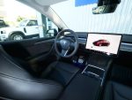 Tesla T-model-y 2024 - imagine 10